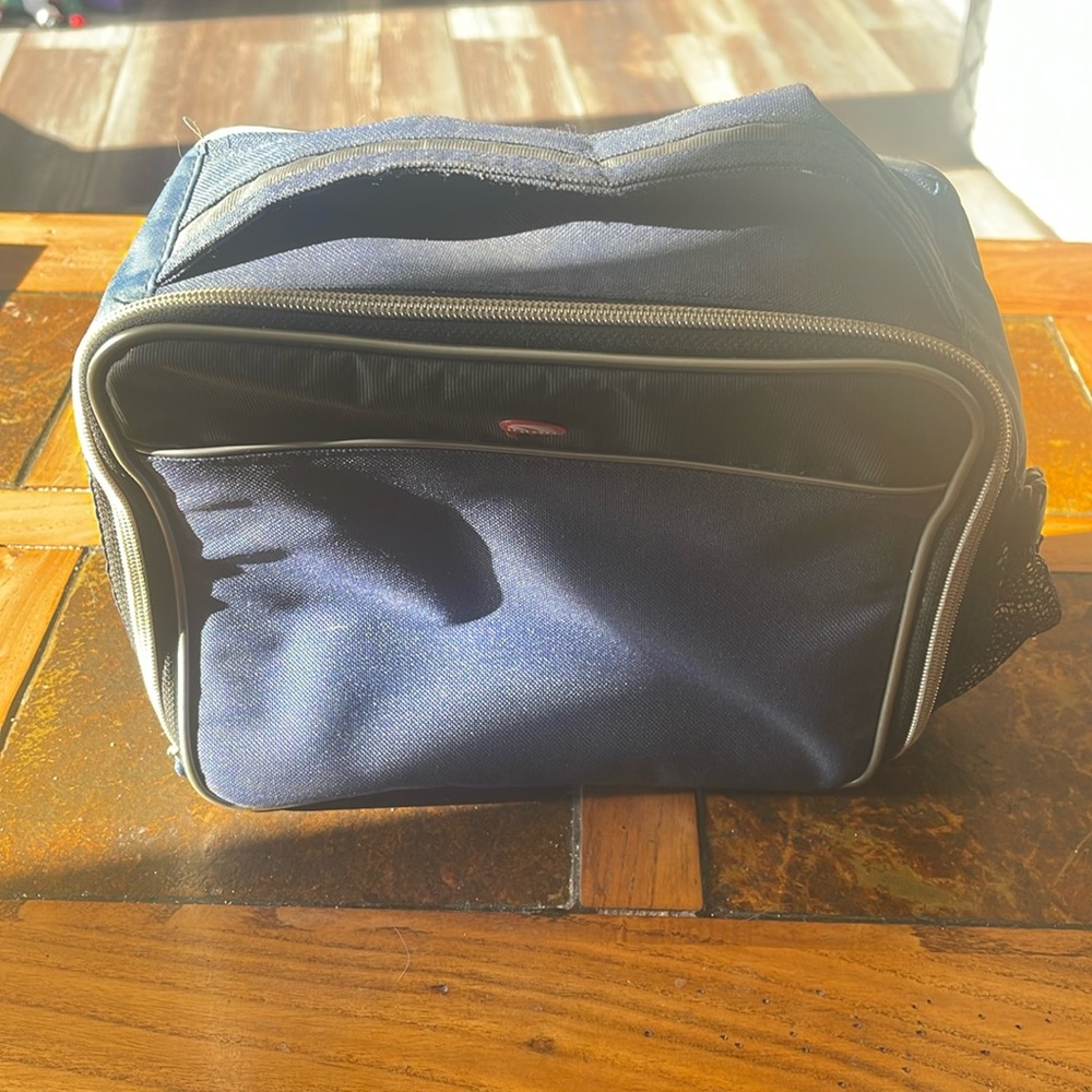 Igloo insulated lunch box